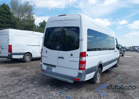 2014 Mercedes-Benz Sprinter 2500 High Roof z USA, uszkodzony, nr VIN WDZPE8DC5E5893666